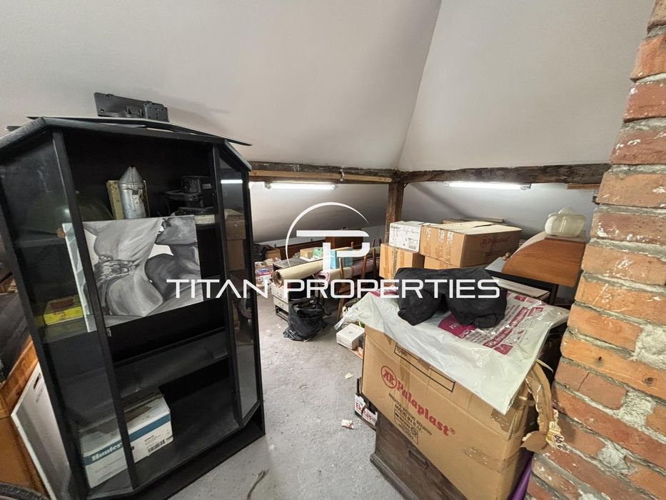 Продава се Тристаен апартамент в Пловдив, Каменица 2 - 72 кв.м за 3084 €/кв.м - Снимка #9