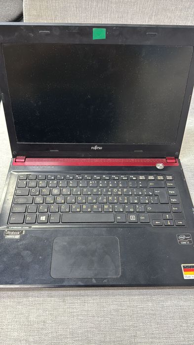 Ультрабук Fujitsu