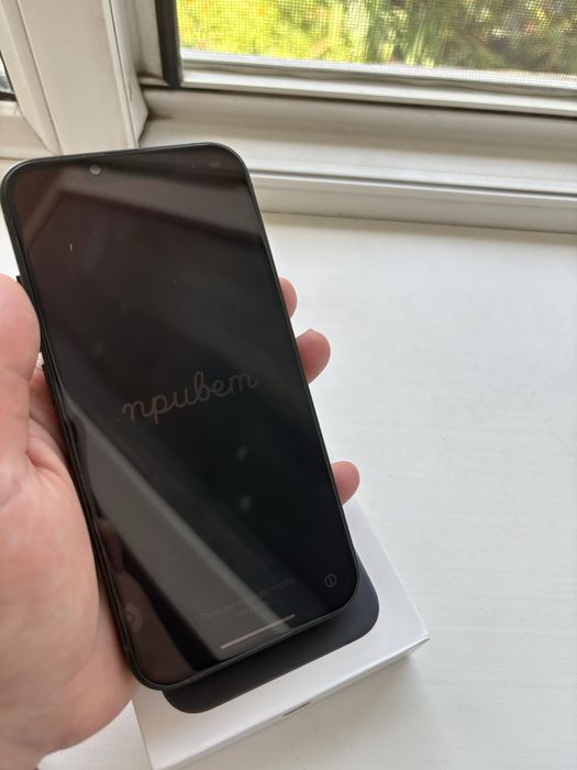 Продам iPhone Apple 13 128g