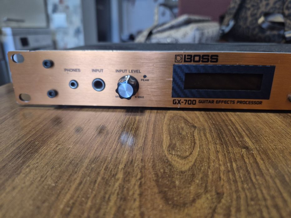 Procesor rack Boss GX700