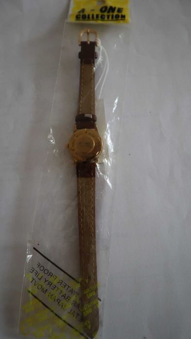 Дамски часовници Casio Akteo