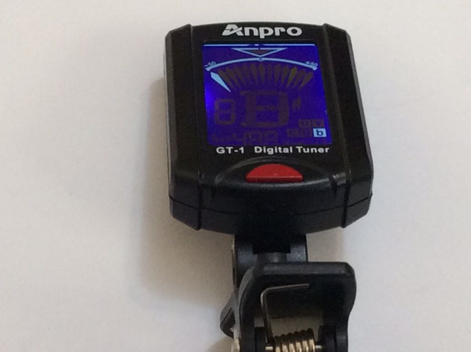 Acordor chitara Anpro GT-1 digital tuner
