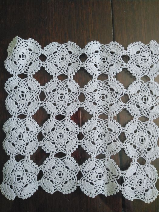 Плетени салфетки за сервиране на кафе