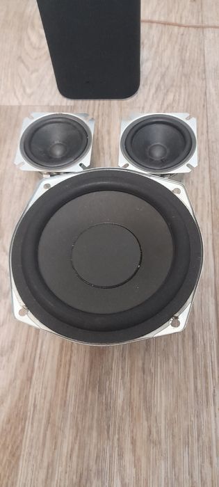 3 колонки с корпусами и саб