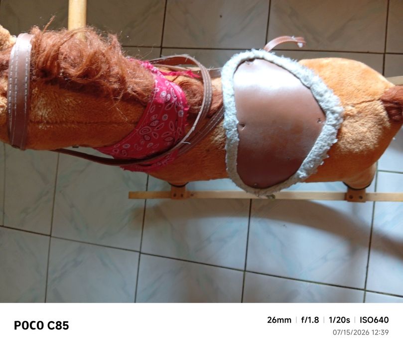 calut din lemn pentru copii