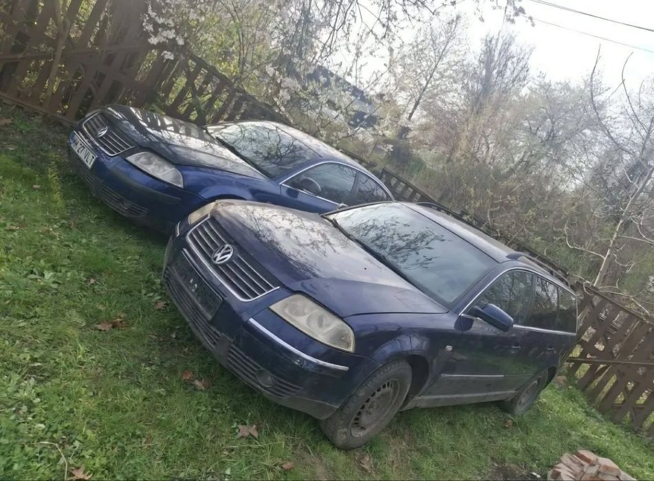 Vand 3 masini pentru piese, fără acte