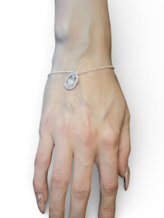 Подарък за нея - гривна с ръчно изработена подаръчна кутия и рози