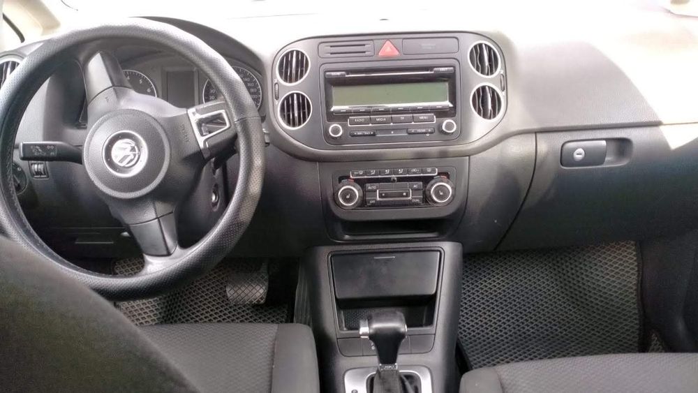 Продается машина Volkswagen Golf Plus