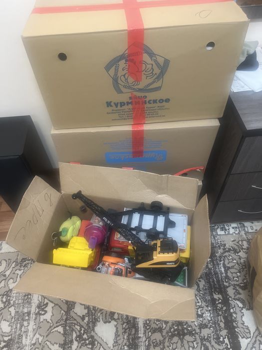 Детские игрушки, бесплатно.