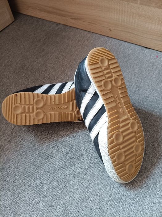 Маратонки Адидас