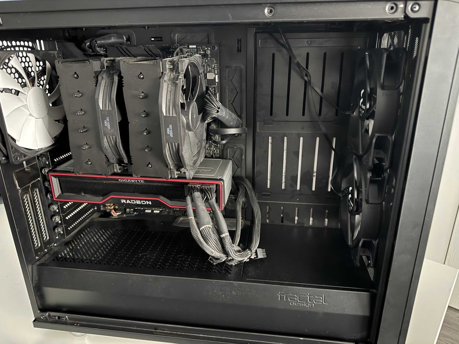 Workstation AMD Ryzen 3900X 64 GB RAM AMD 6800XT