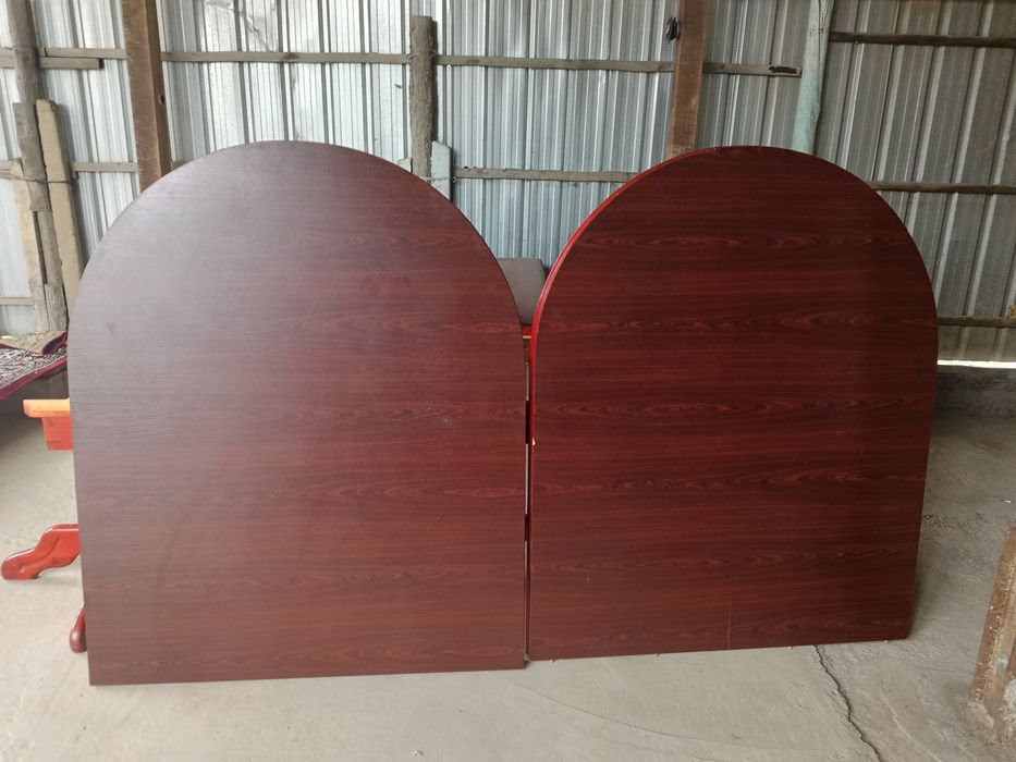 Стол гостинный ...