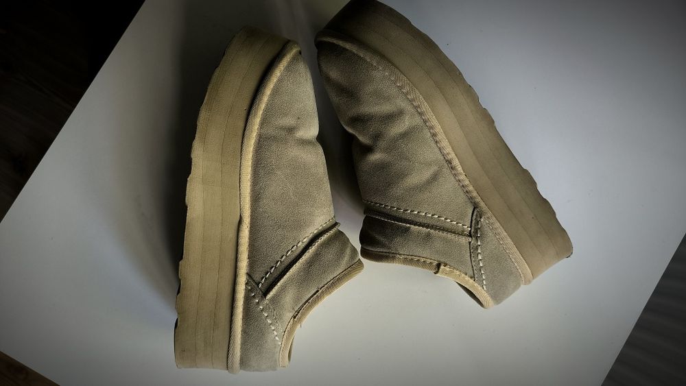 Clogs din piele suade beige