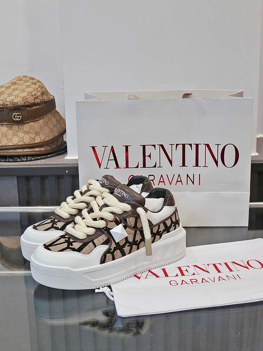 Adidasi Valentino Premium