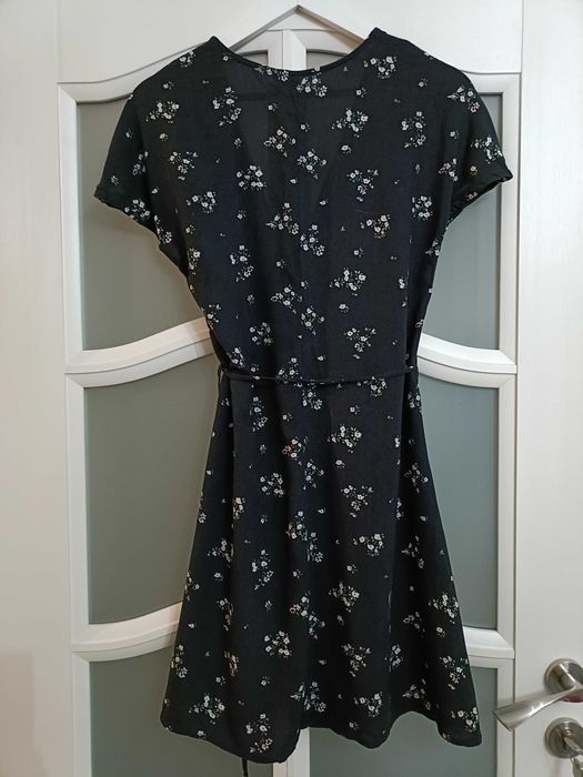 Rochie nouă H&M parte peste parte