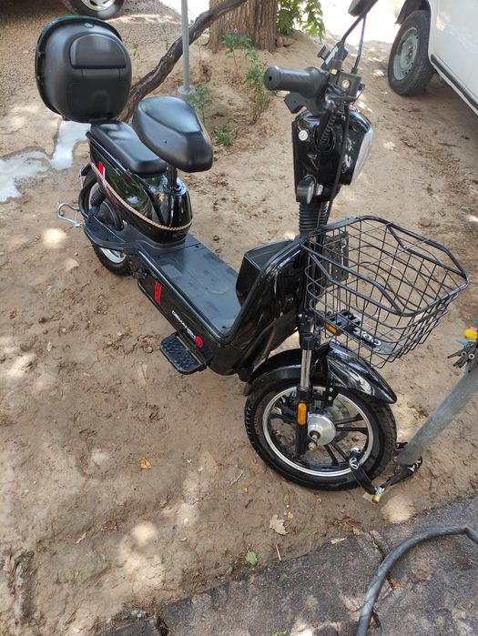 Электроскутер куплен 2 месяца назад