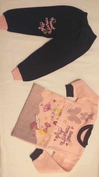 Детски фирмени комплекти   много качествени-26лв.