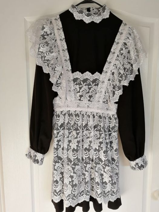 Школьная форма. Фартук 5000, школьное платье 3000