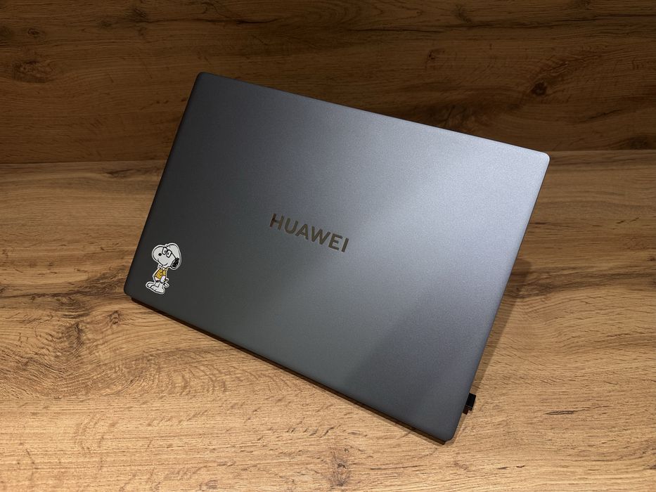 HUAWEI i7 мышка в подарок