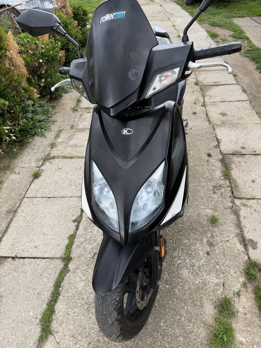 Scuter kymco  super 8
