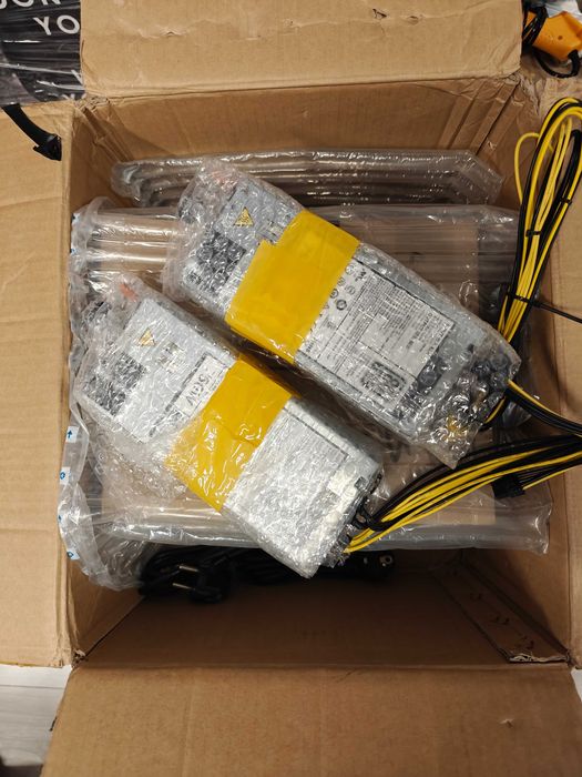 Крипто копачка Goldshell Mini-DOGE 185MH/s НОВИ и не са използвани!