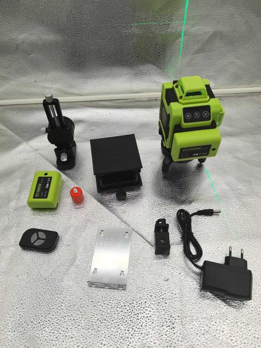 Nivel laser verde, autonivelare, telecomanda – precizie garantata