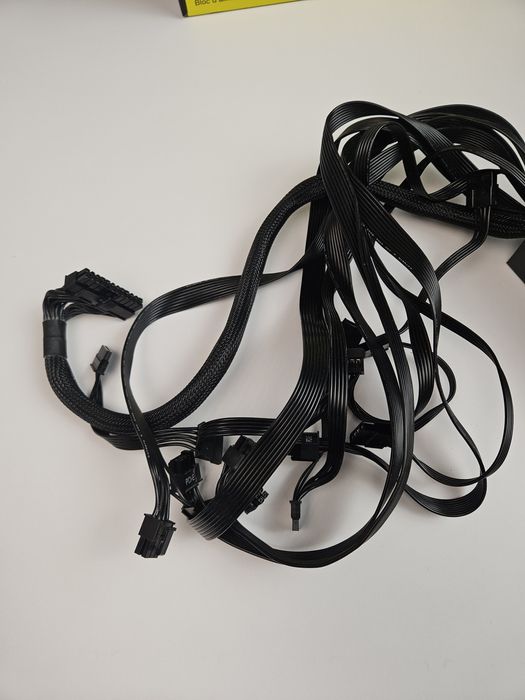 Sursa Seasonic B12 BC-750, 80+ Bronze, 750W