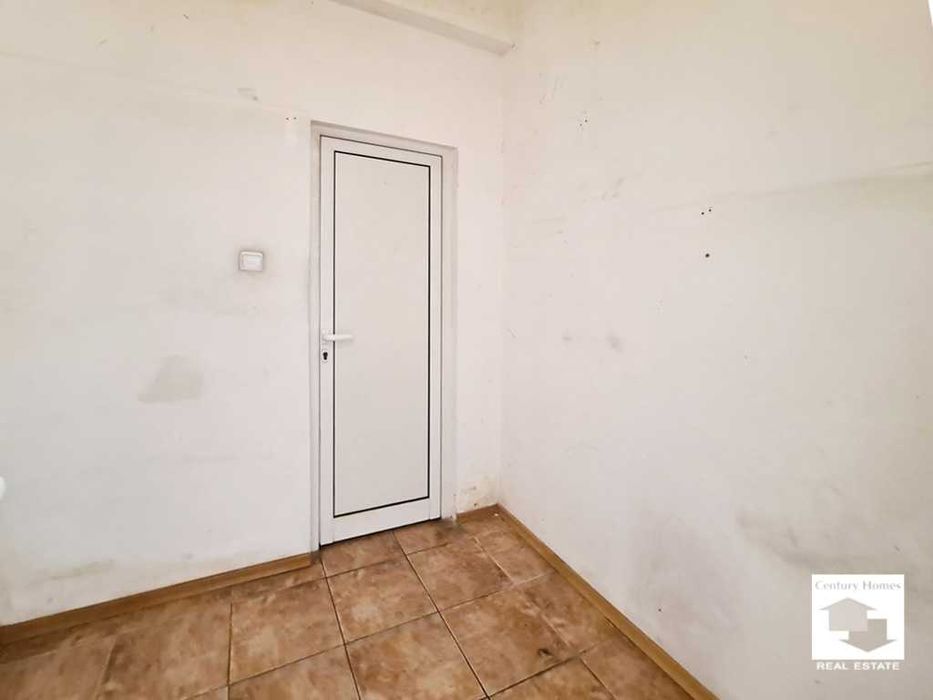 Продава се Магазин в Велико Търново, Акация - 56 кв.м за 1722 €/кв.м - Снимка #4