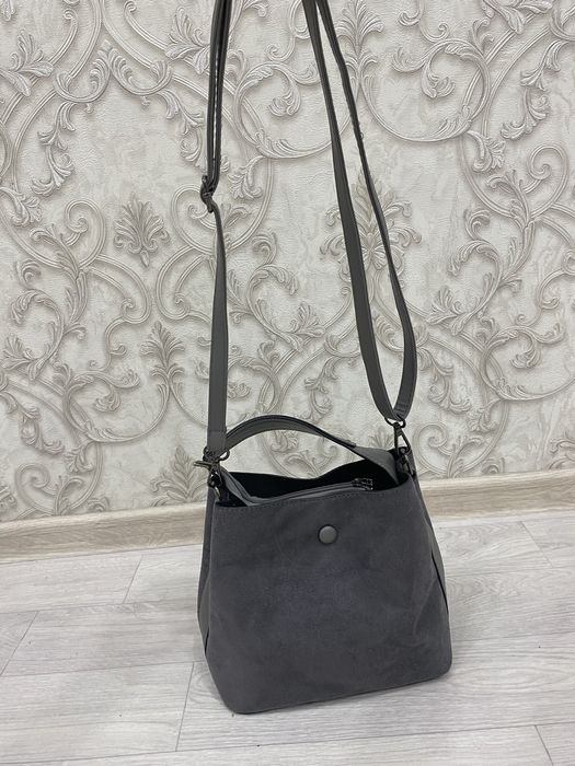 Продам сумку очень красивая