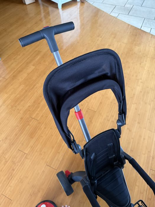 Трехколесный велосипед с родительской ручкой