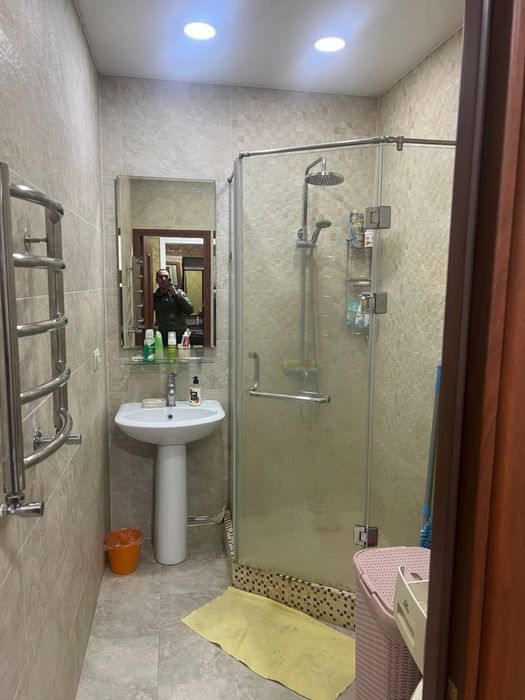 Сдам квартиру метро ойбек