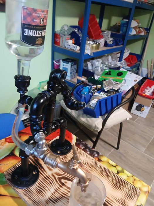 Диспесър за алкохол..Трябва  ви подарък