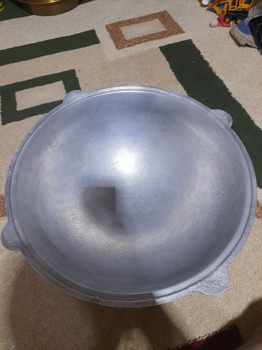 Алюминиевый казан