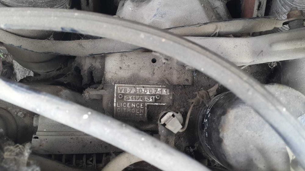 Oltcit Club 1984  motor complet plus alte piese