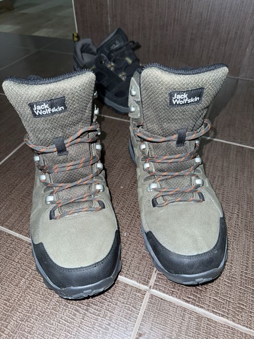 Vând ghete Jack Wolfskin bărbați