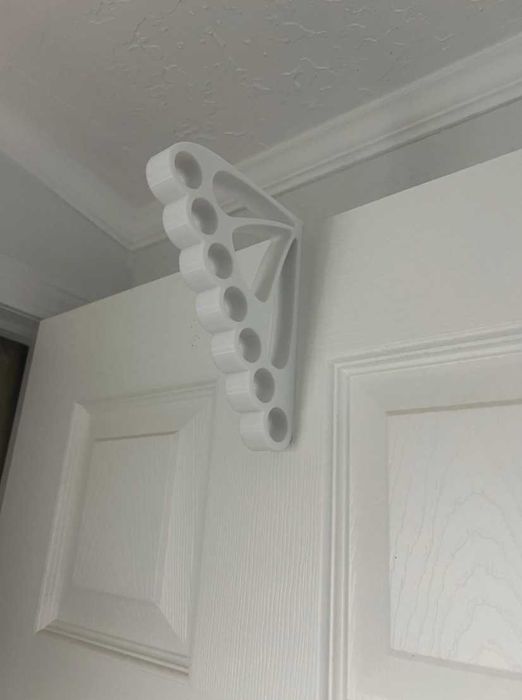 Cârlig de ușă pentru 7 umerase