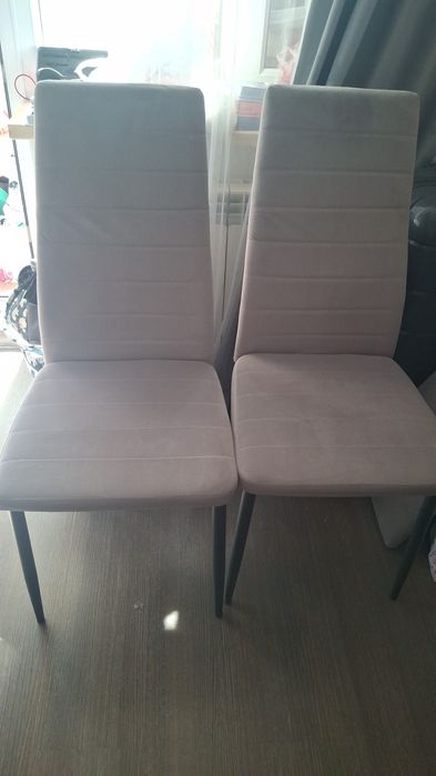 Продам 6 стульев