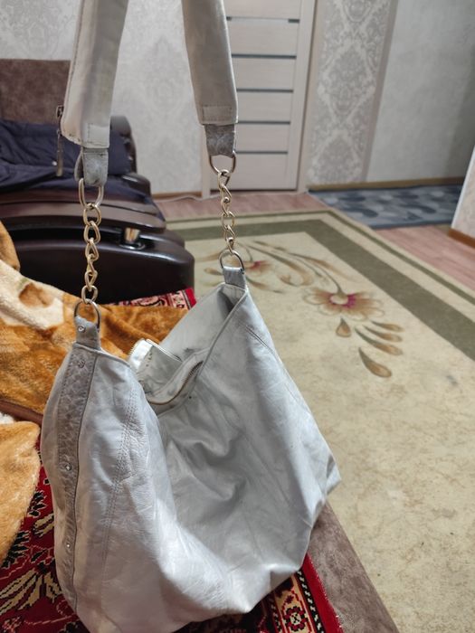 Продам сумку натуральная кожа