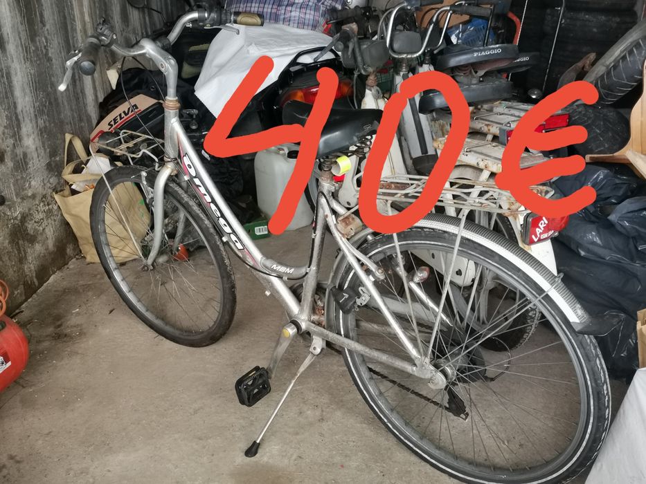 Компресор и други неща от гаража