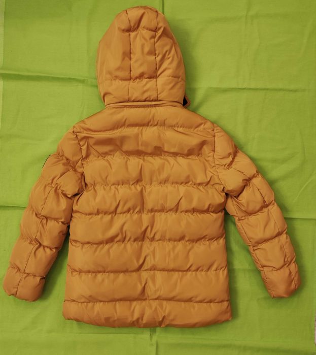 Зимно яке цвят горчица