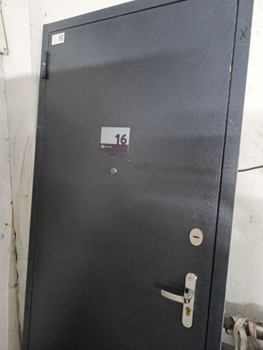 Входной дверь 2,20 на 96