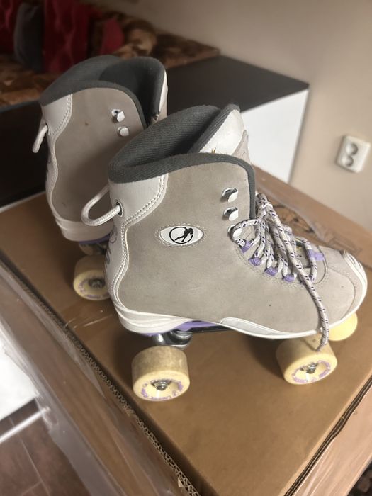 Ролкови кънки SFR