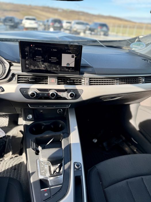 Audi A4 b9 2023 Sline 2.0 tfsi avariat , 30.000 km