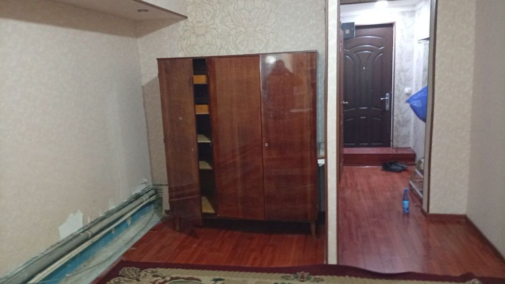 Продаётся  1-ком общежитие  карасу