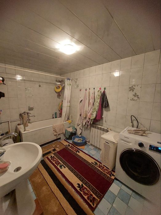 Срочно продаю свой 4х комнатный уютный дом