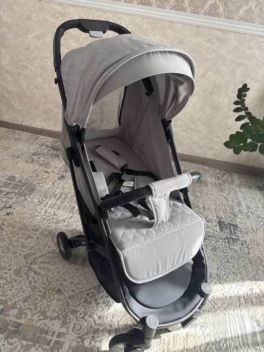 продам летнюю коляску