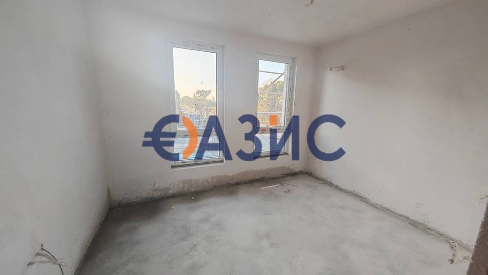 Продава се Двустаен апартамент в Несебър - 62 кв.м за 765 €/кв.м - Снимка #3