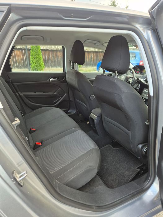 Peugeot 308 model 2015 mot 1.6 HDI 120 cp Euro 6