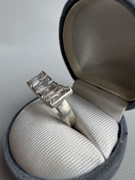 Inel din argint si cubic zirconia
