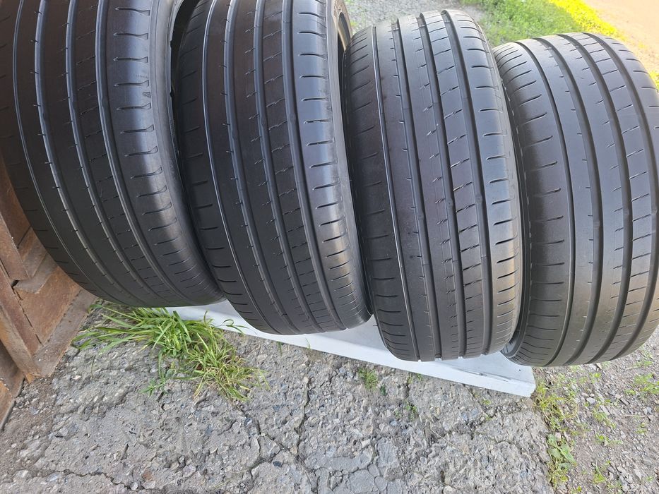 Продам шины. 245/45/20 якохама